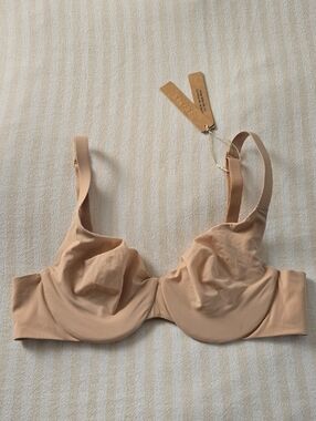 SKIMS Smoothing Intimates Unlined Full Coverage BraSize:34A Clay